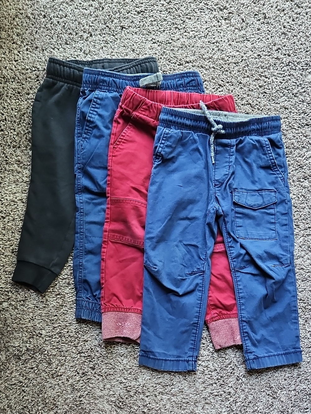 Bundle of 4 GUC Boys Pants OshKosh Carter's Cat & Jack Blue Maroon Black Size 2T